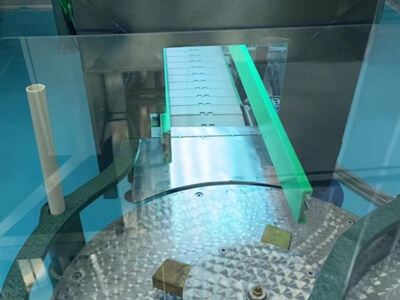 如何解決灌裝中的細菌問題？防爆紫外線滅菌燈助力灌裝線高效殺菌